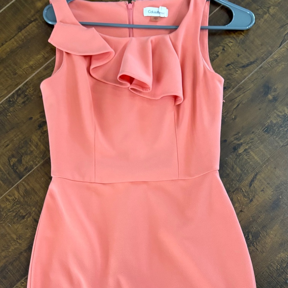 Cute peach Calvin Klein dress, size 2